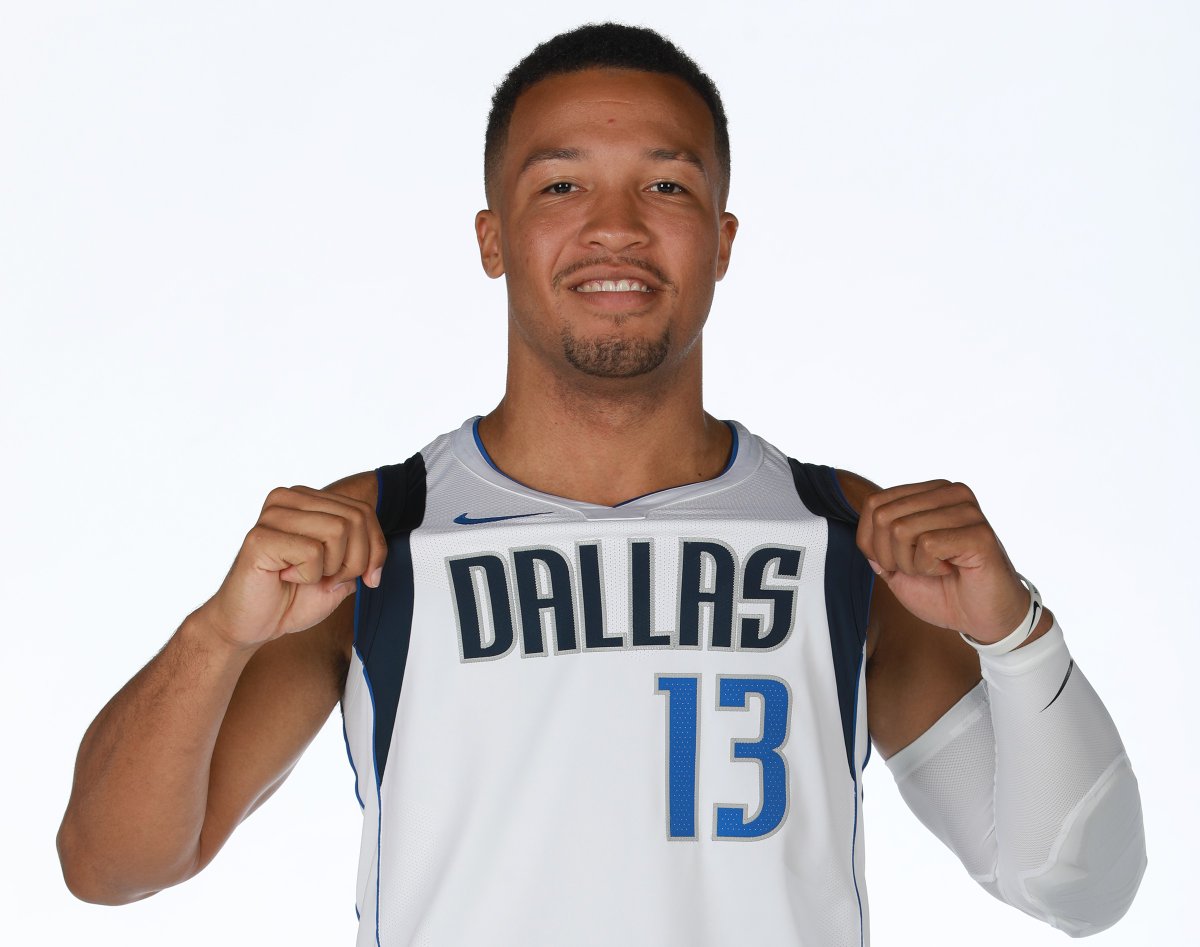 双方激烈对 双方激烈对