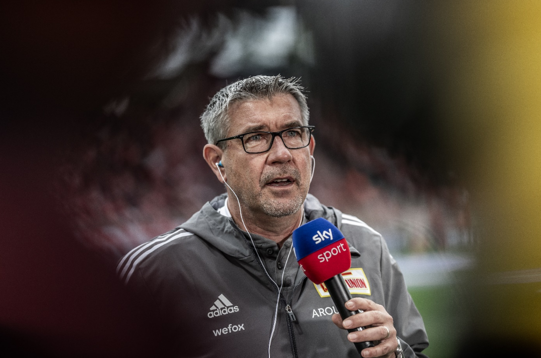 笑容灿烂 笑容灿烂