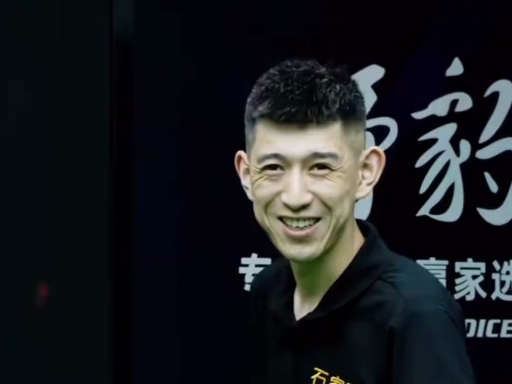 腰部的热身 腰部的热身