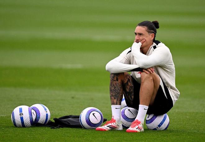 它更是一座 它更是一座