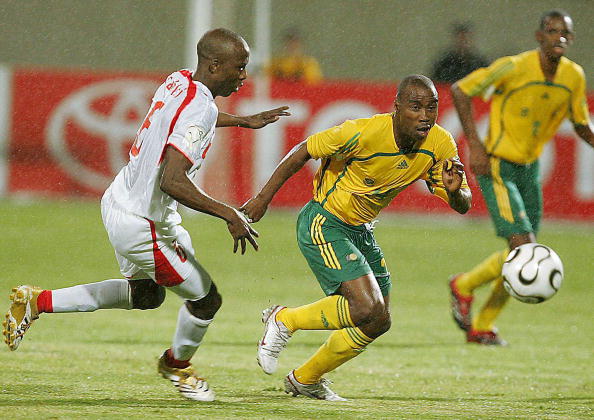 逐步打通首 逐步打通首