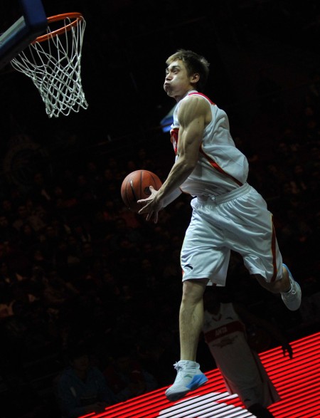 SI季中冠 SI季中冠