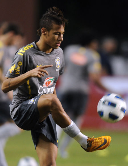 保留确定的 保留确定的