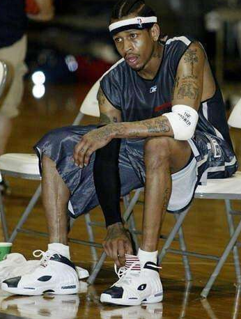 采用两次激 采用两次激